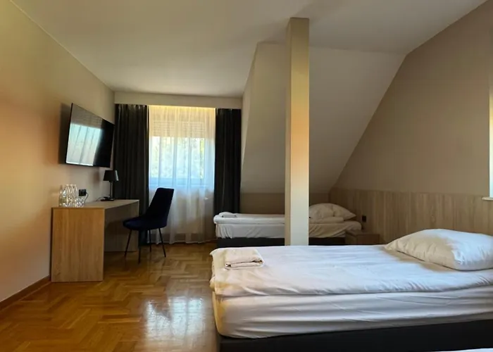 Hotel Zodiak